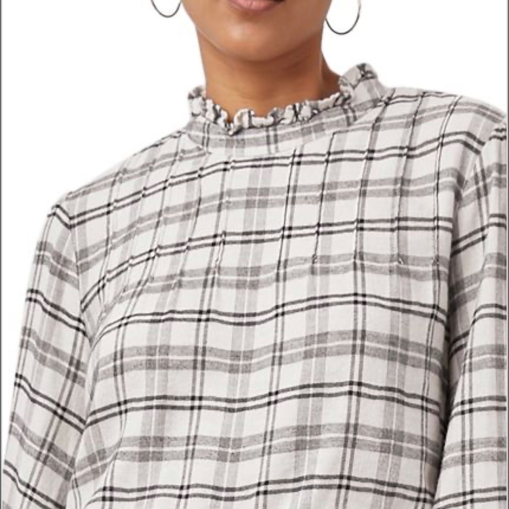 Rails high neck, lightweight top - Picture 3 of 13
